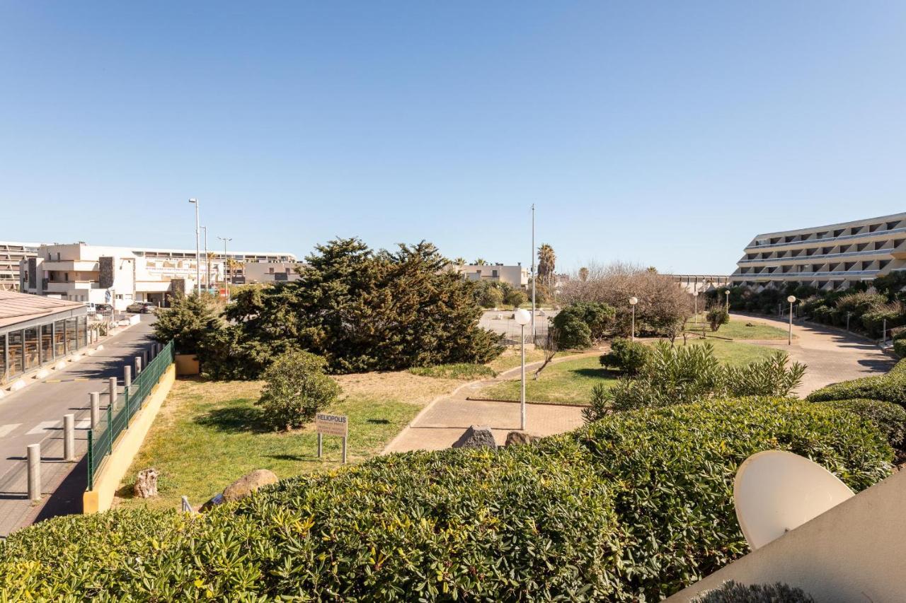 Village Naturiste R4N - Le Wildly Heliopolis Luxe Agde Bagian luar foto
